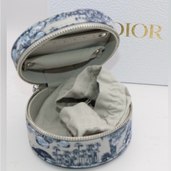 💙DIOR BEAUTY💙Travel Jewelry Case in🌏Around The World🌏Print/NWOT - Picture 3 of 10
